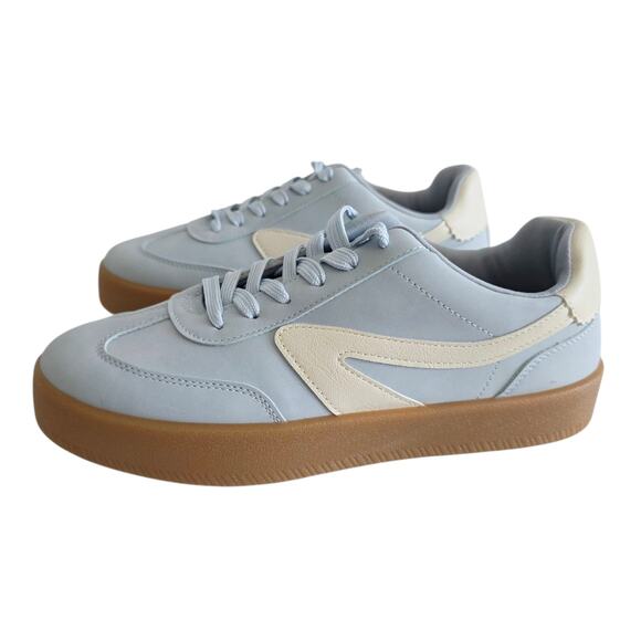 Dolce Vita Baby Blue & Cream Beige Low Top Lace Up Faux Leather Sneakers Size 8 - Picture 7 of 8